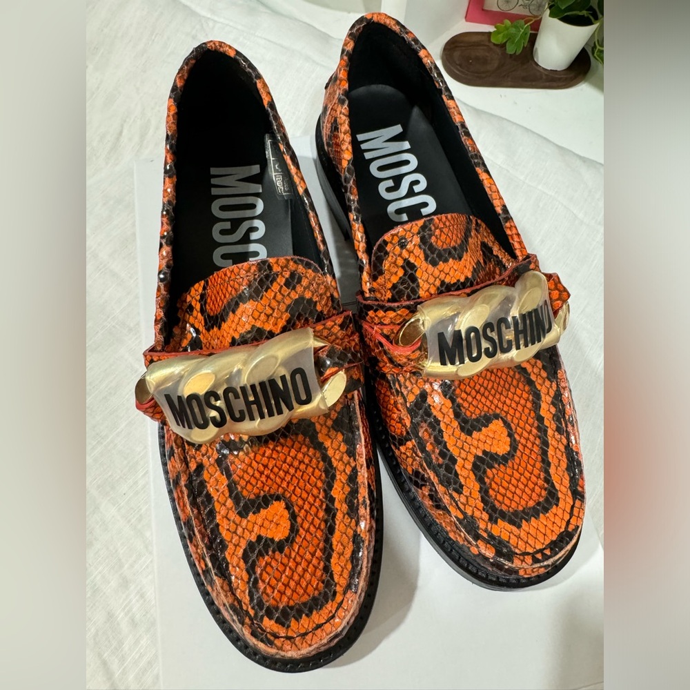 MOSCHINO
Chain Group Python Embossed
Leather Bit Loafers - Picture 2 of 9